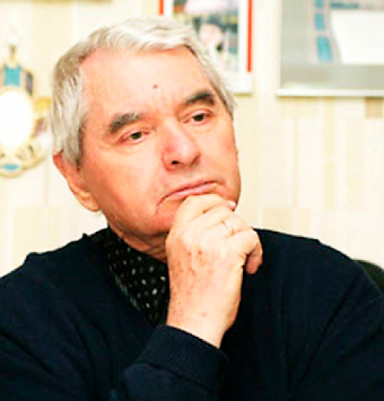 Герольд Бельгер -  казахстанский переводчик, прозаик, публицист, литературовед