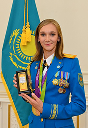 Ольга Рыпакова - кавалер ордена Барыс 2 степени -награждена за победу на Лондонской Олимпиаде