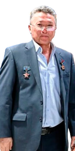 Кавалер ордена Трудовая Слава Алиаскар Айманов