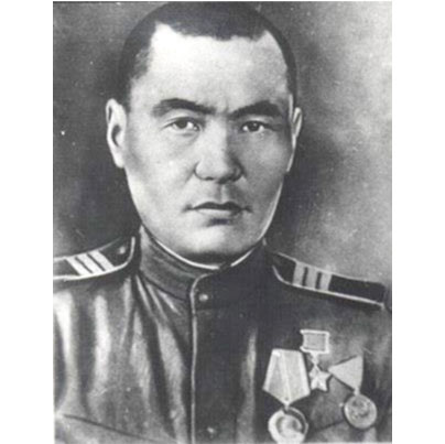 Мартбек Мамраев, Герой Советского Союза, награжден медалью "За трудовое отличие" до войны
