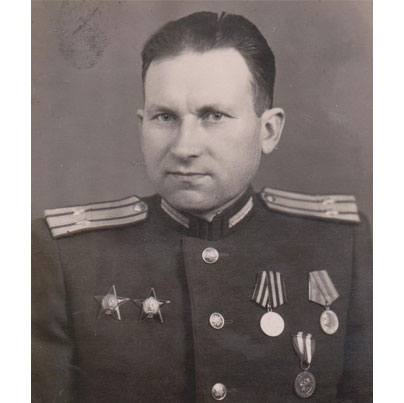 Подполковник Власенко П.И. награжден медалью "За победу над Германией в Великой Отечественной войне 1941 — 1945 гг."
