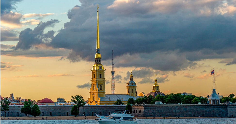 Фотография современного Санкт-Петербурга
